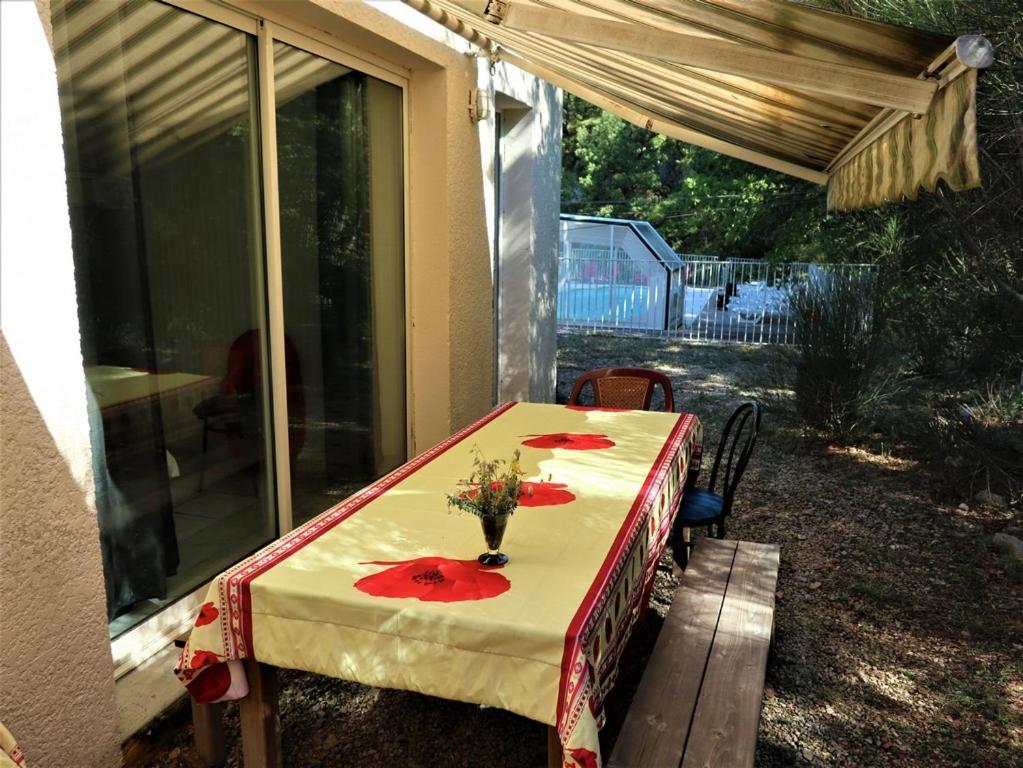 布依斯·莱斯·巴罗尼Domaine De Bois Joli别墅 外观 照片